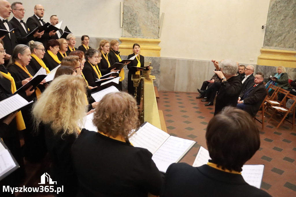 Fotorelacja II: XIV Międzynarodowy Festiwal Chóralnej Pieśni Maryjnej w Koziegłowach
