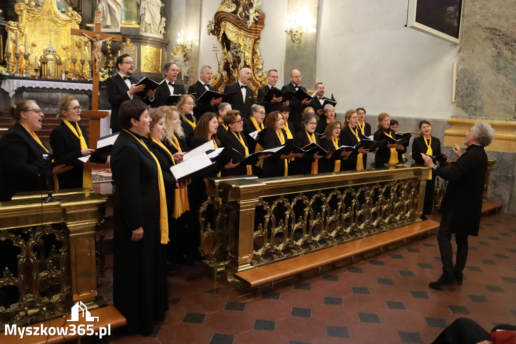 Fotorelacja II: XIV Międzynarodowy Festiwal Chóralnej Pieśni Maryjnej w Koziegłowach