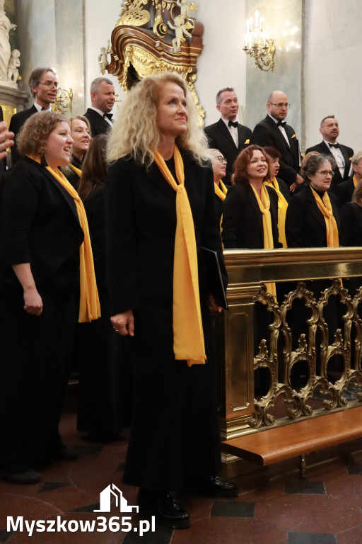 Fotorelacja II: XIV Międzynarodowy Festiwal Chóralnej Pieśni Maryjnej w Koziegłowach