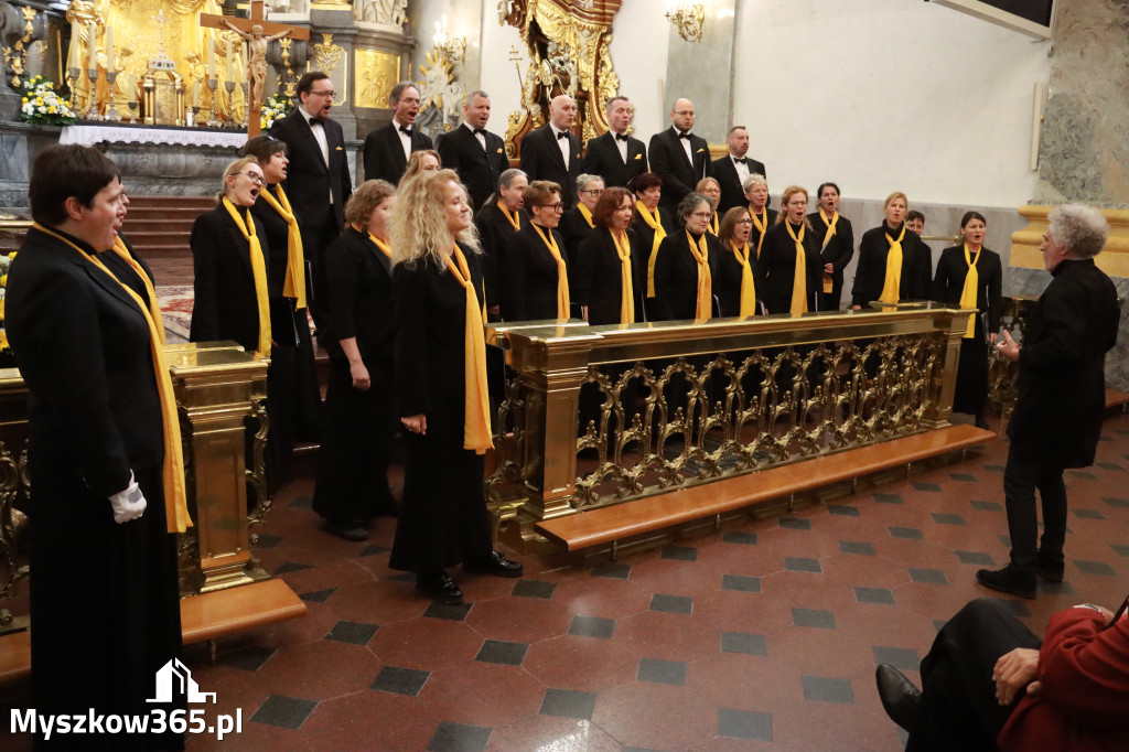 Fotorelacja II: XIV Międzynarodowy Festiwal Chóralnej Pieśni Maryjnej w Koziegłowach
