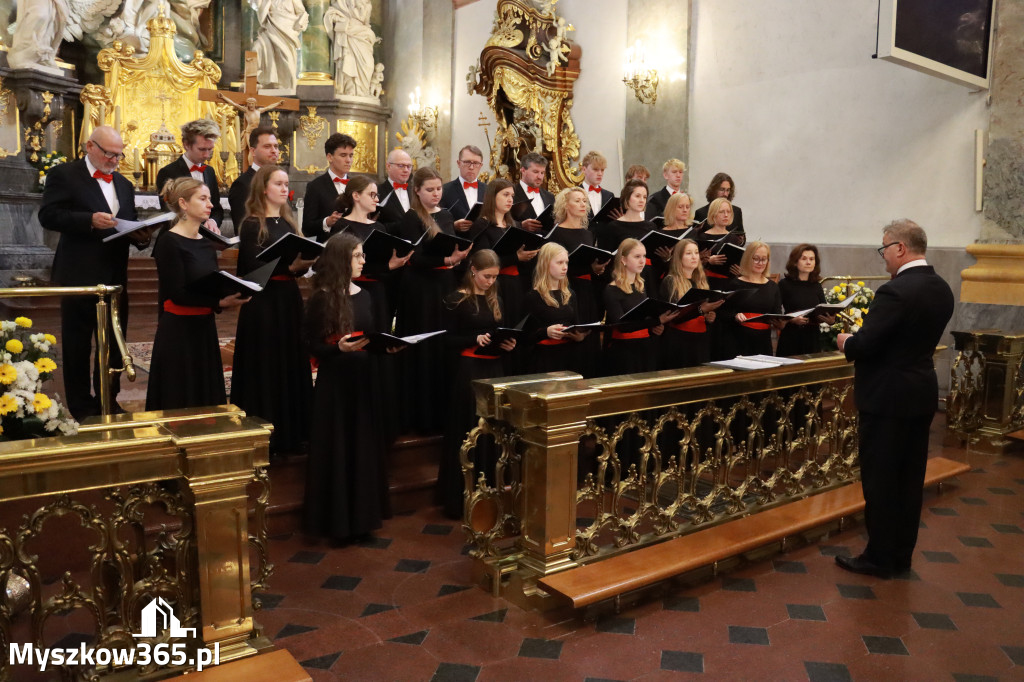 Fotorelacja III: XIV Międzynarodowy Festiwal Chóralnej Pieśni Maryjnej w Koziegłowach