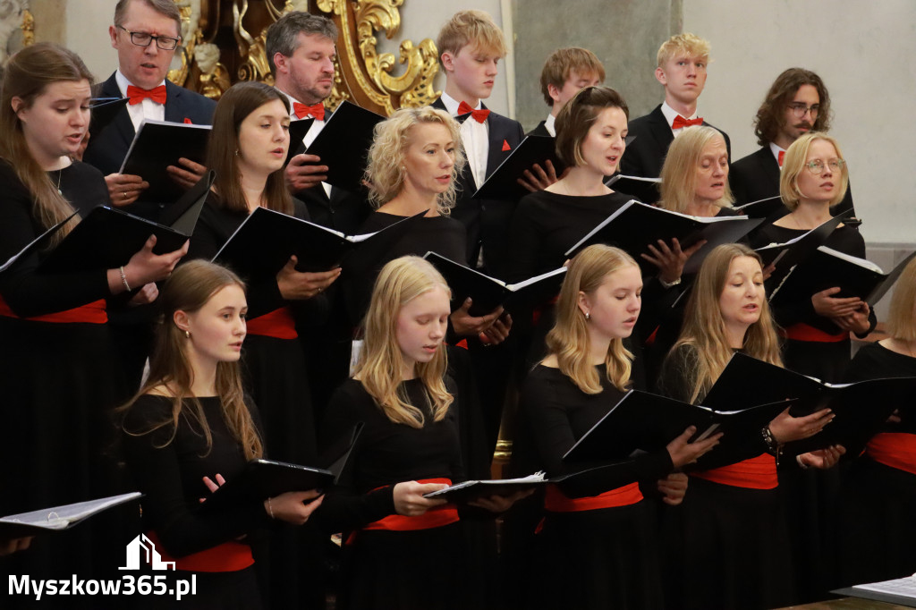 Fotorelacja III: XIV Międzynarodowy Festiwal Chóralnej Pieśni Maryjnej w Koziegłowach