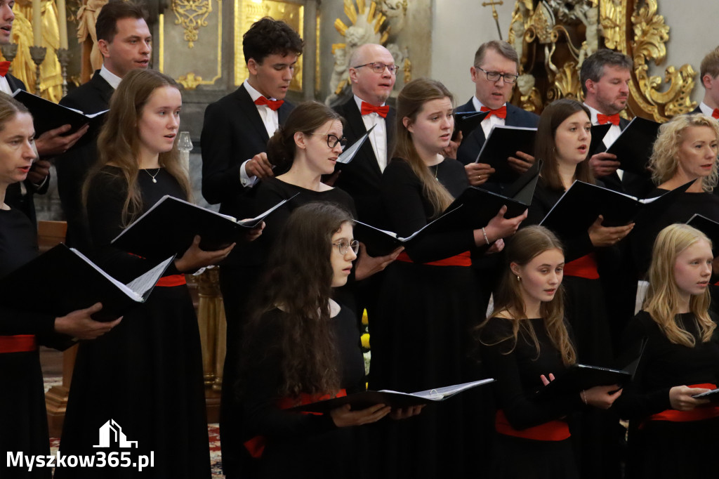 Fotorelacja III: XIV Międzynarodowy Festiwal Chóralnej Pieśni Maryjnej w Koziegłowach