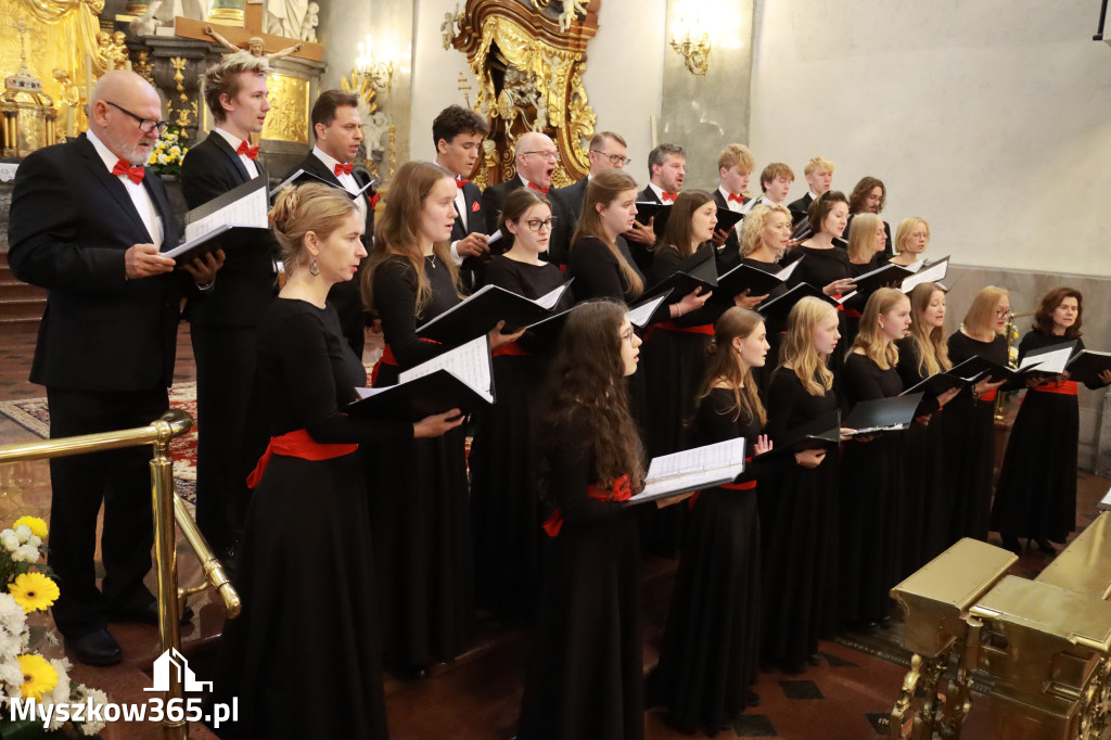 Fotorelacja III: XIV Międzynarodowy Festiwal Chóralnej Pieśni Maryjnej w Koziegłowach