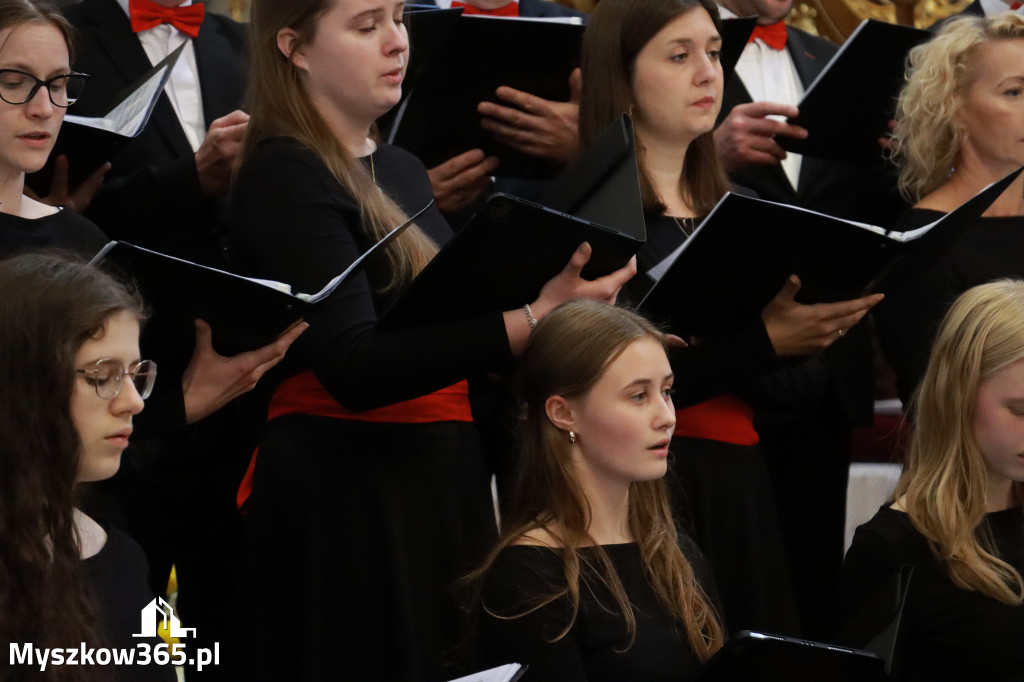 Fotorelacja III: XIV Międzynarodowy Festiwal Chóralnej Pieśni Maryjnej w Koziegłowach
