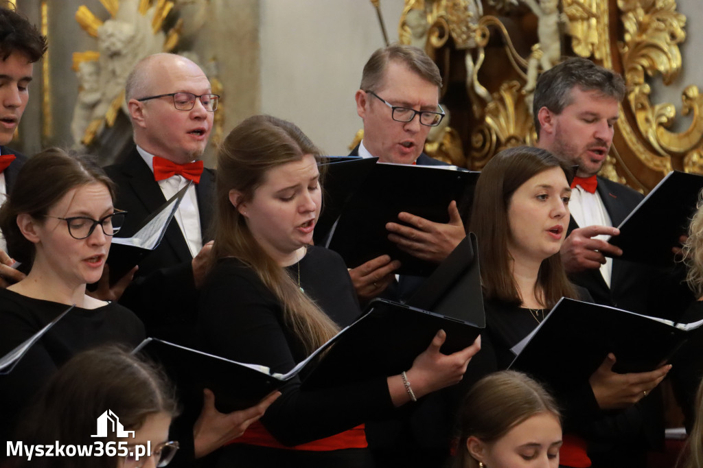 Fotorelacja III: XIV Międzynarodowy Festiwal Chóralnej Pieśni Maryjnej w Koziegłowach