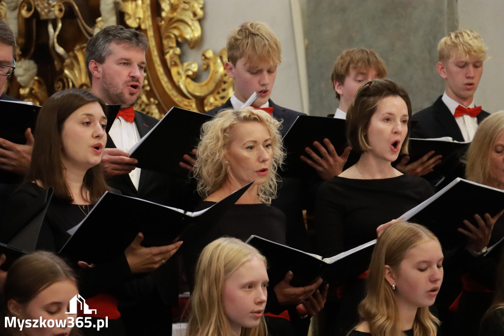 Fotorelacja III: XIV Międzynarodowy Festiwal Chóralnej Pieśni Maryjnej w Koziegłowach