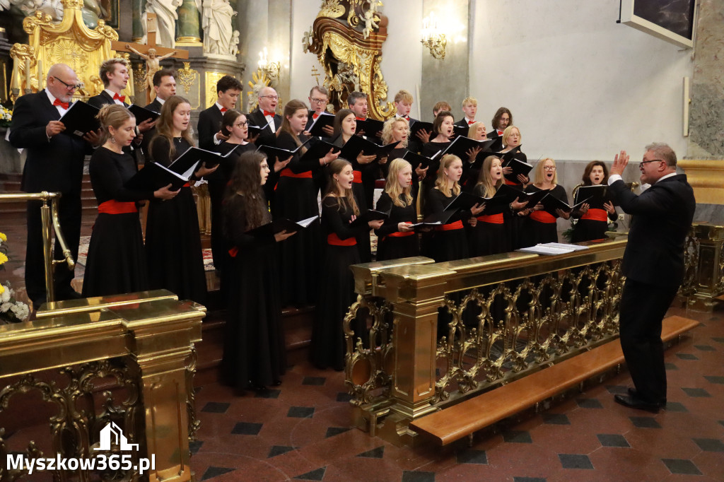 Fotorelacja III: XIV Międzynarodowy Festiwal Chóralnej Pieśni Maryjnej w Koziegłowach