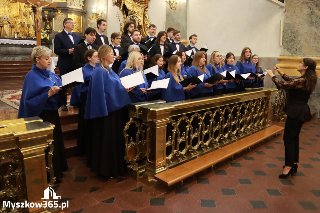Fotorelacja III: XIV Międzynarodowy Festiwal Chóralnej Pieśni Maryjnej w Koziegłowach