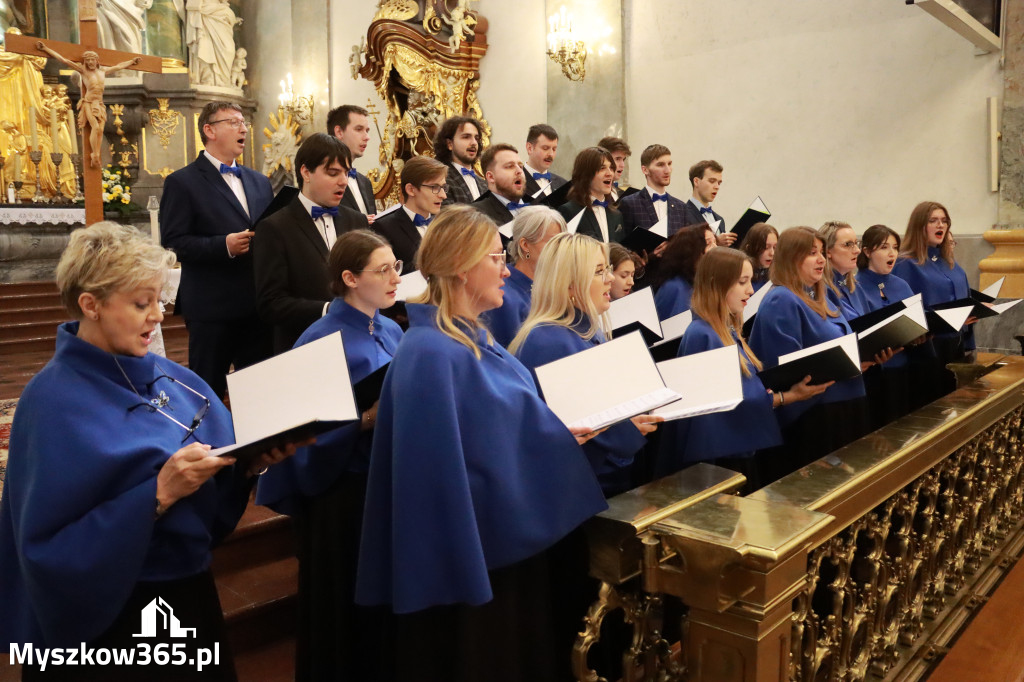 Fotorelacja III: XIV Międzynarodowy Festiwal Chóralnej Pieśni Maryjnej w Koziegłowach