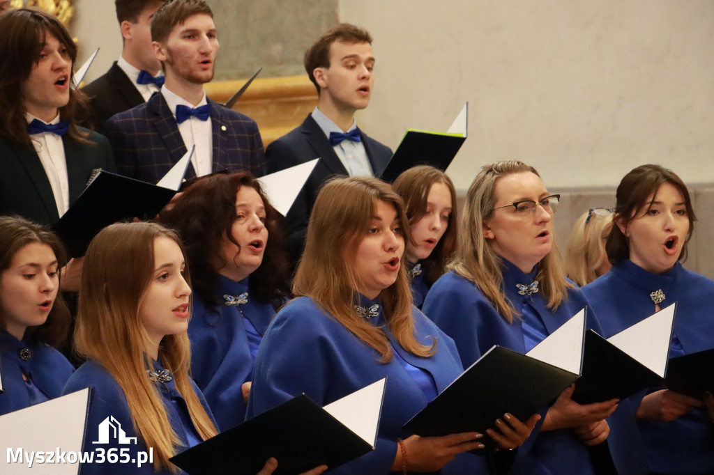 Fotorelacja III: XIV Międzynarodowy Festiwal Chóralnej Pieśni Maryjnej w Koziegłowach