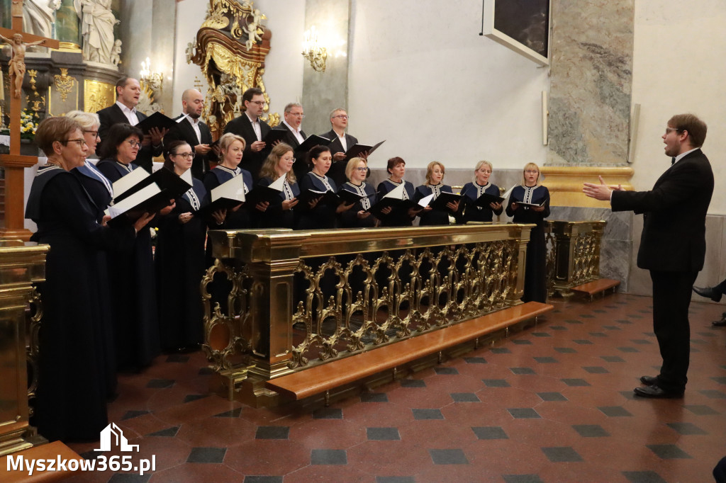 Fotorelacja III: XIV Międzynarodowy Festiwal Chóralnej Pieśni Maryjnej w Koziegłowach
