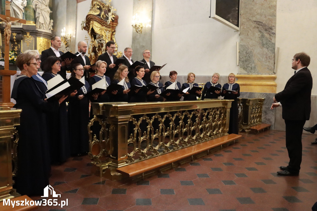 Fotorelacja III: XIV Międzynarodowy Festiwal Chóralnej Pieśni Maryjnej w Koziegłowach