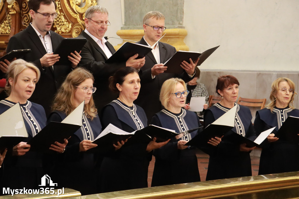 Fotorelacja III: XIV Międzynarodowy Festiwal Chóralnej Pieśni Maryjnej w Koziegłowach