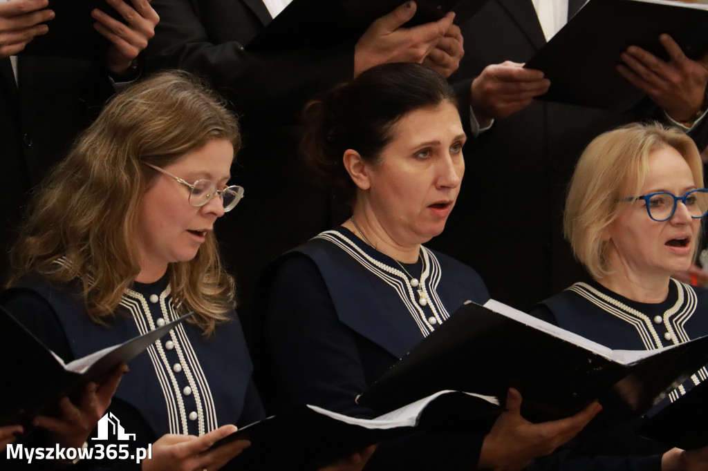Fotorelacja III: XIV Międzynarodowy Festiwal Chóralnej Pieśni Maryjnej w Koziegłowach