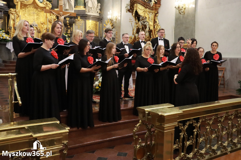 Fotorelacja III: XIV Międzynarodowy Festiwal Chóralnej Pieśni Maryjnej w Koziegłowach