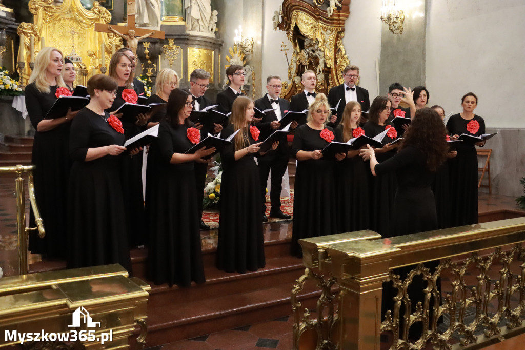Fotorelacja III: XIV Międzynarodowy Festiwal Chóralnej Pieśni Maryjnej w Koziegłowach