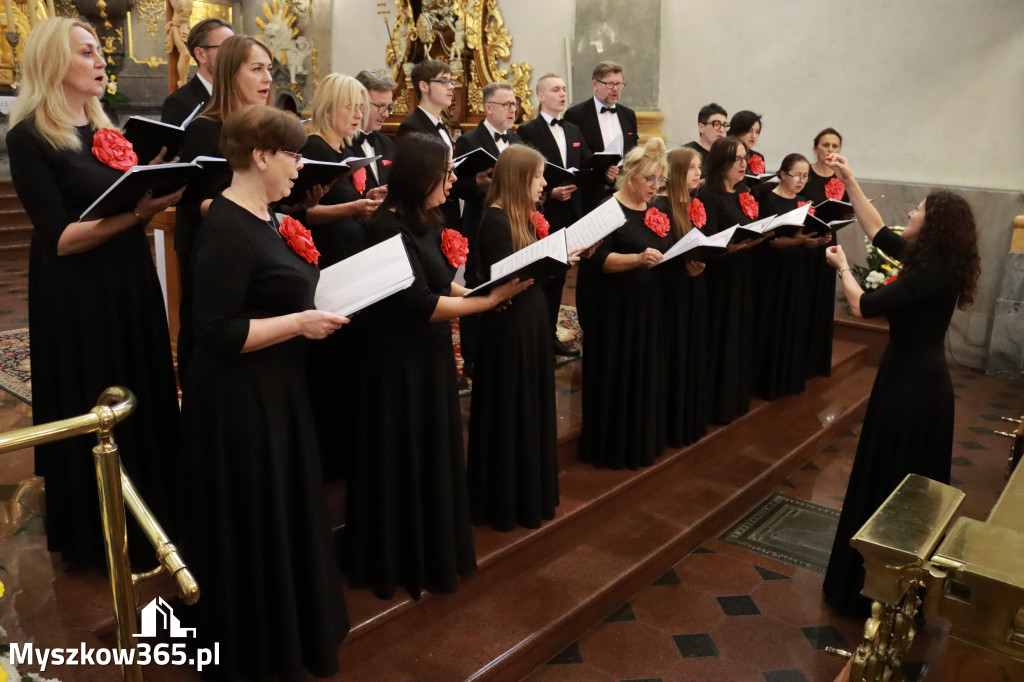 Fotorelacja III: XIV Międzynarodowy Festiwal Chóralnej Pieśni Maryjnej w Koziegłowach