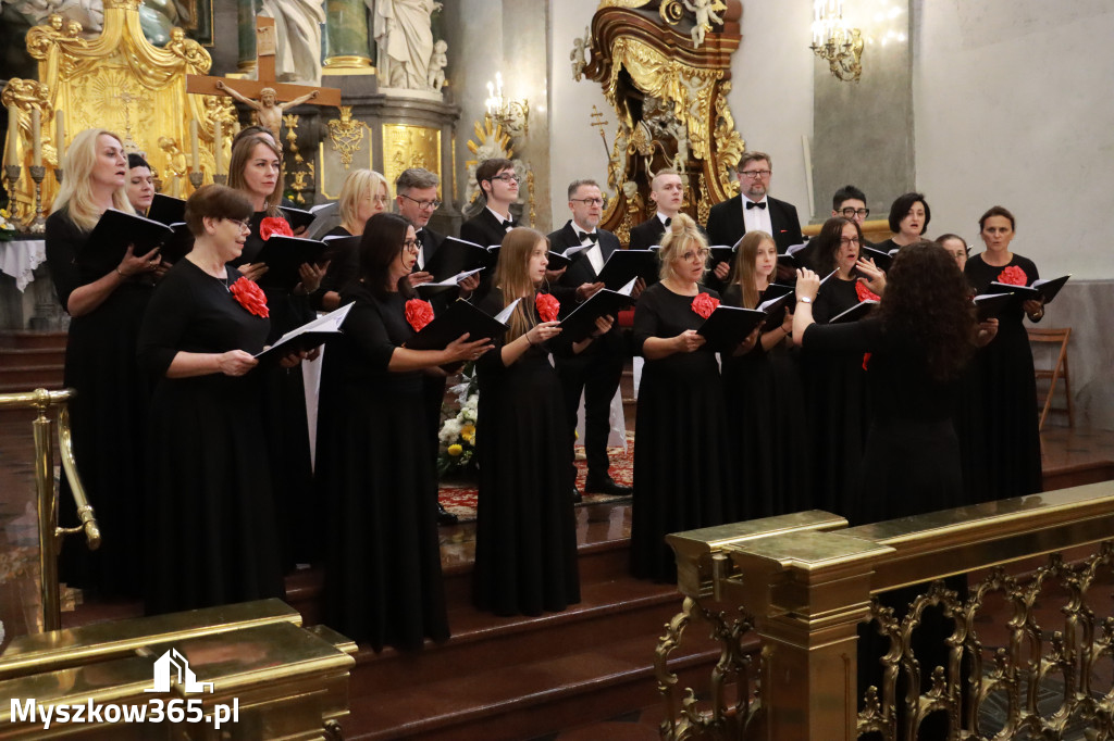 Fotorelacja III: XIV Międzynarodowy Festiwal Chóralnej Pieśni Maryjnej w Koziegłowach