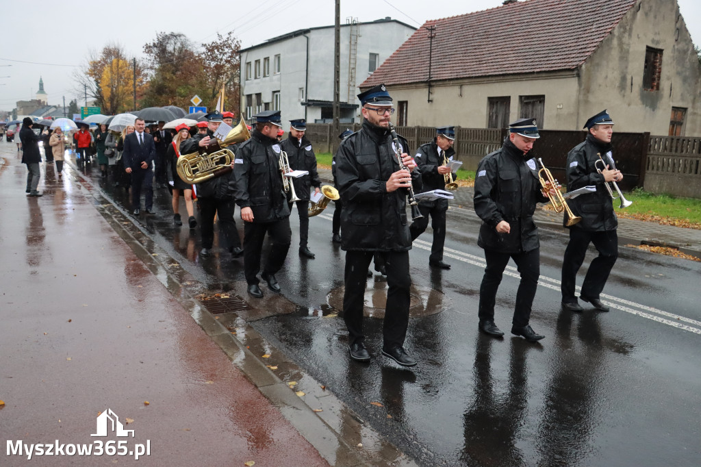 Fotorelacja I: Odsłonięcie Pomnika i Jubileusz ZS w Żarkach
