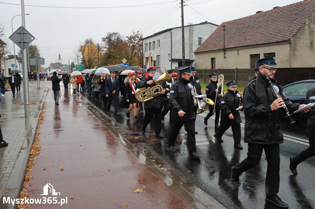 Fotorelacja I: Odsłonięcie Pomnika i Jubileusz ZS w Żarkach