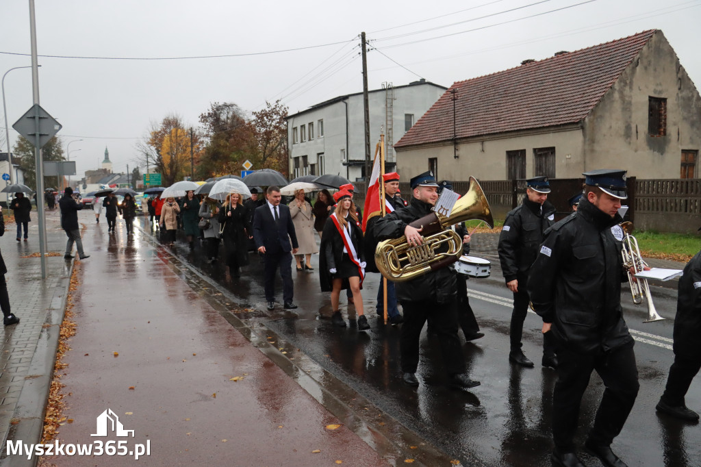 Fotorelacja I: Odsłonięcie Pomnika i Jubileusz ZS w Żarkach