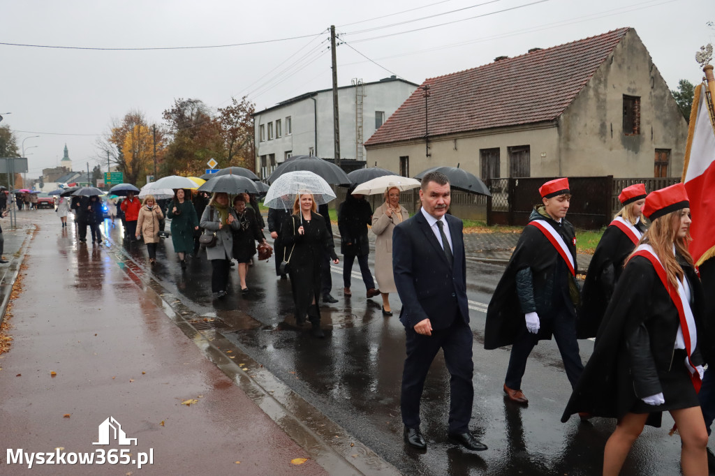 Fotorelacja I: Odsłonięcie Pomnika i Jubileusz ZS w Żarkach