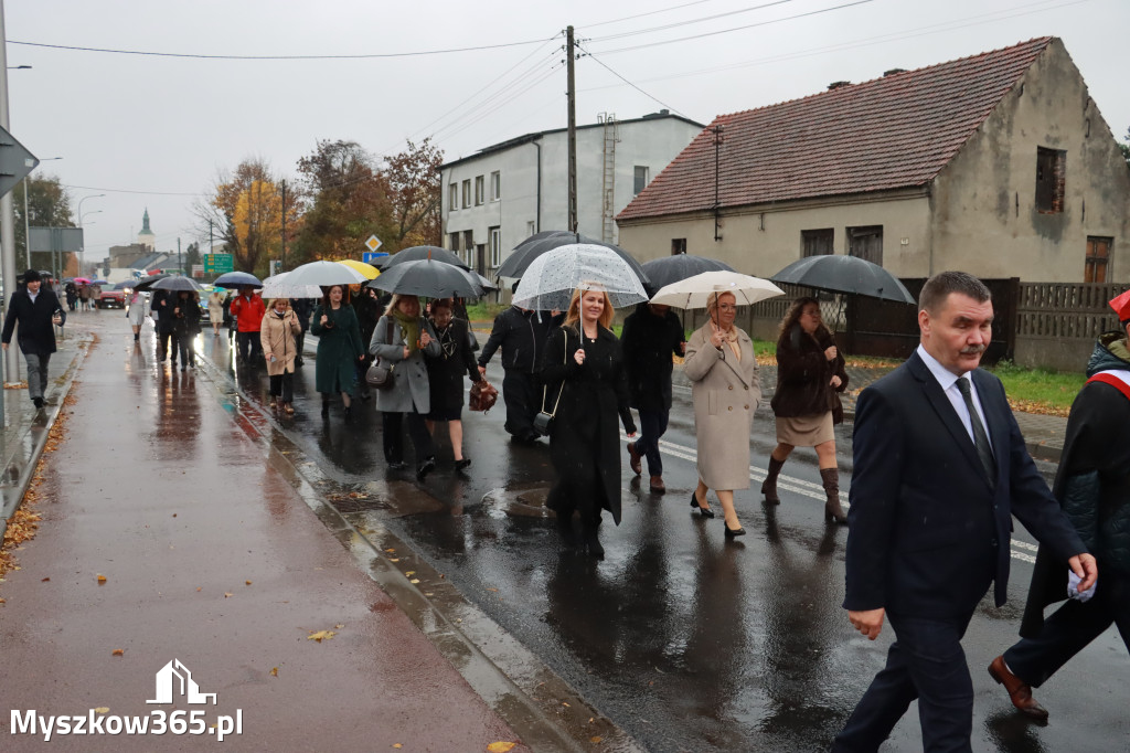 Fotorelacja I: Odsłonięcie Pomnika i Jubileusz ZS w Żarkach