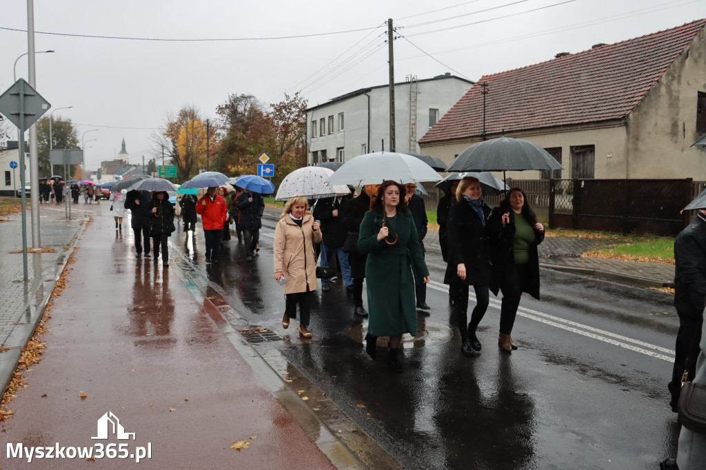 Fotorelacja I: Odsłonięcie Pomnika i Jubileusz ZS w Żarkach