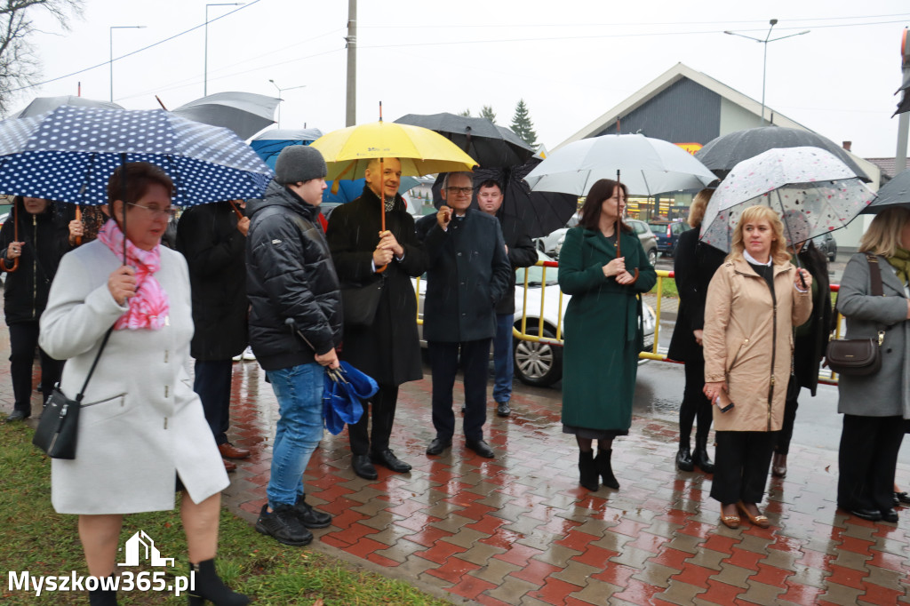 Fotorelacja I: Odsłonięcie Pomnika i Jubileusz ZS w Żarkach