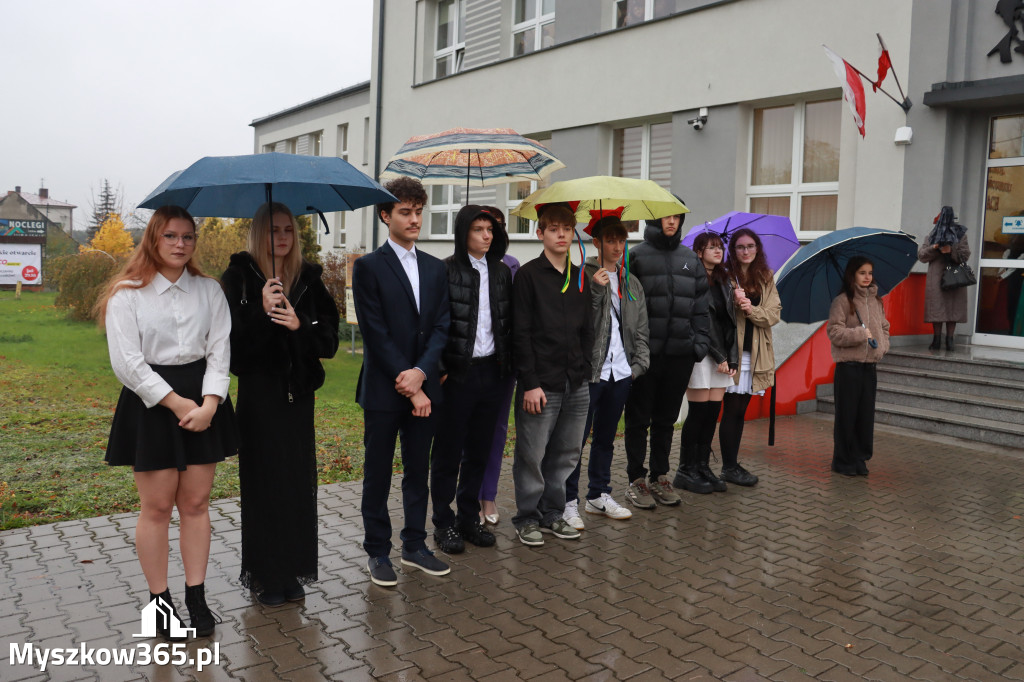 Fotorelacja I: Odsłonięcie Pomnika i Jubileusz ZS w Żarkach