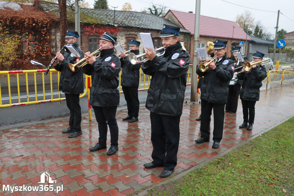 Fotorelacja I: Odsłonięcie Pomnika i Jubileusz ZS w Żarkach