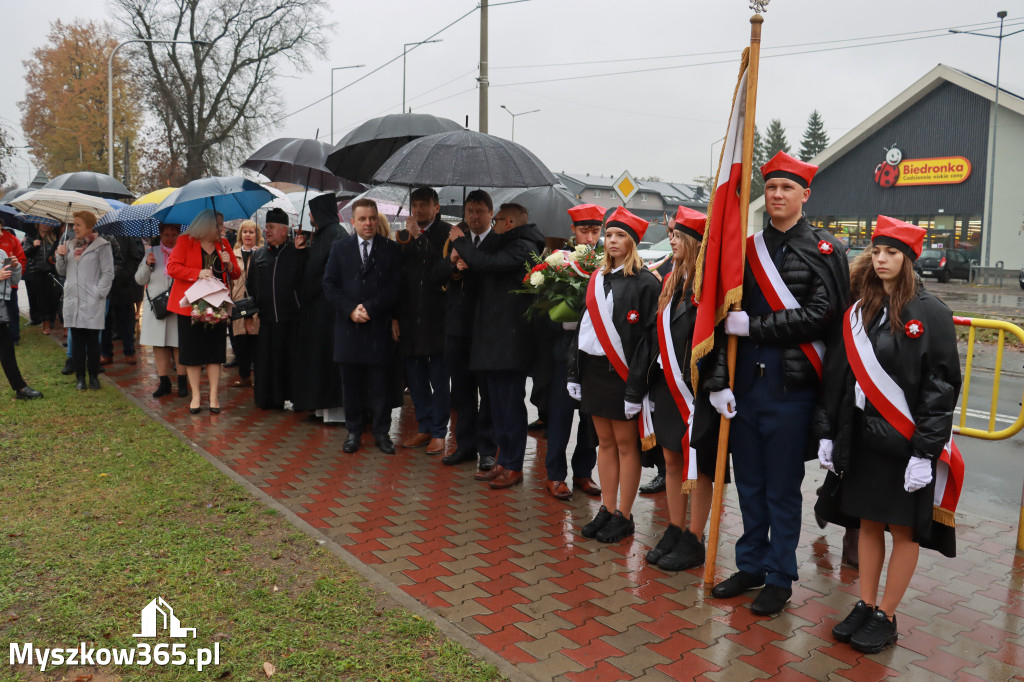 Fotorelacja I: Odsłonięcie Pomnika i Jubileusz ZS w Żarkach