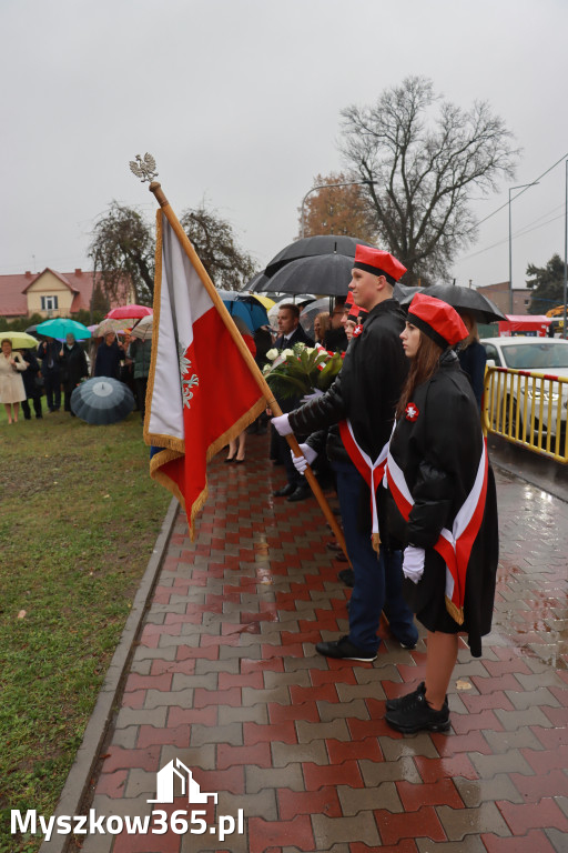 Fotorelacja I: Odsłonięcie Pomnika i Jubileusz ZS w Żarkach