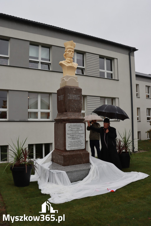 Fotorelacja I: Odsłonięcie Pomnika i Jubileusz ZS w Żarkach