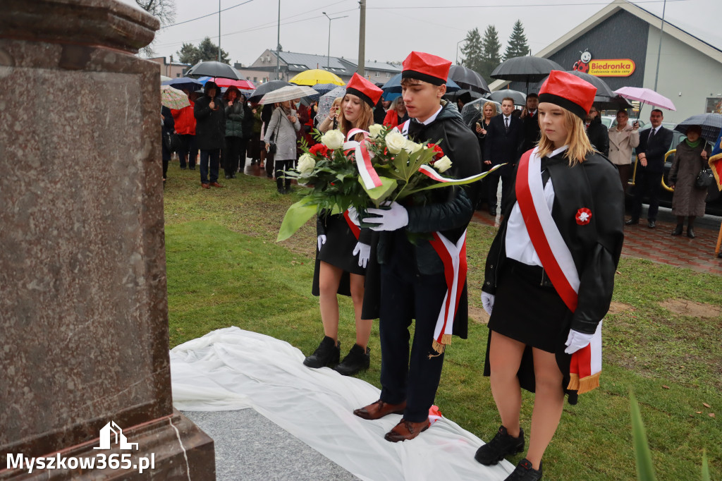 Fotorelacja I: Odsłonięcie Pomnika i Jubileusz ZS w Żarkach