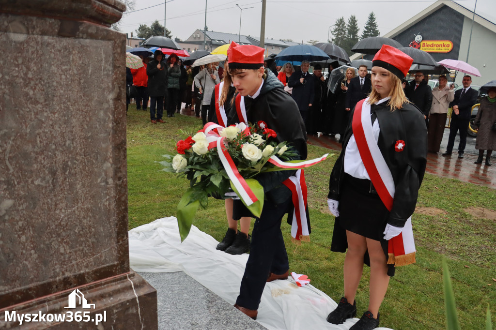 Fotorelacja I: Odsłonięcie Pomnika i Jubileusz ZS w Żarkach