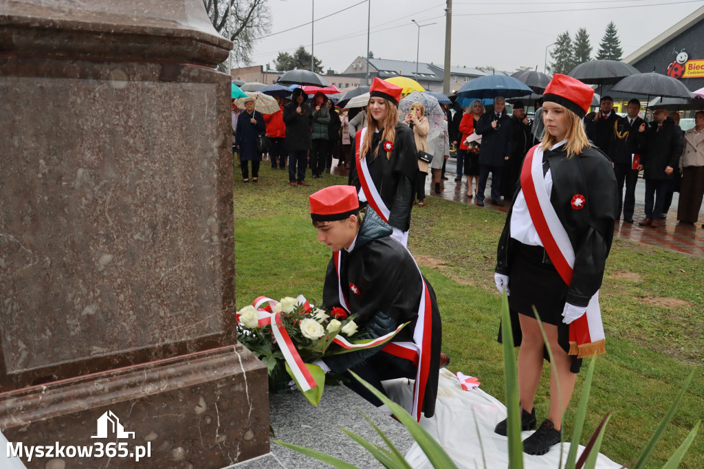 Fotorelacja I: Odsłonięcie Pomnika i Jubileusz ZS w Żarkach