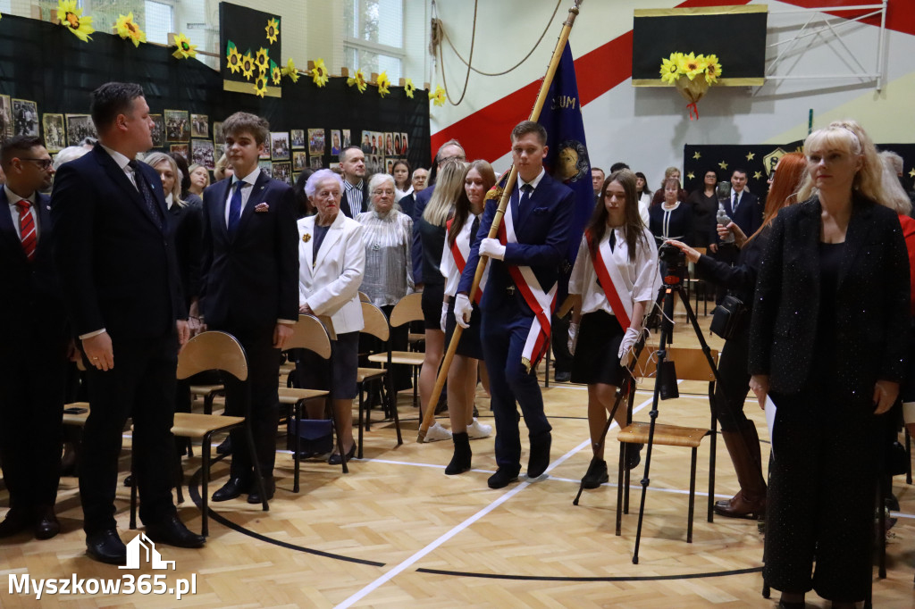 Fotorelacja I: Odsłonięcie Pomnika i Jubileusz ZS w Żarkach