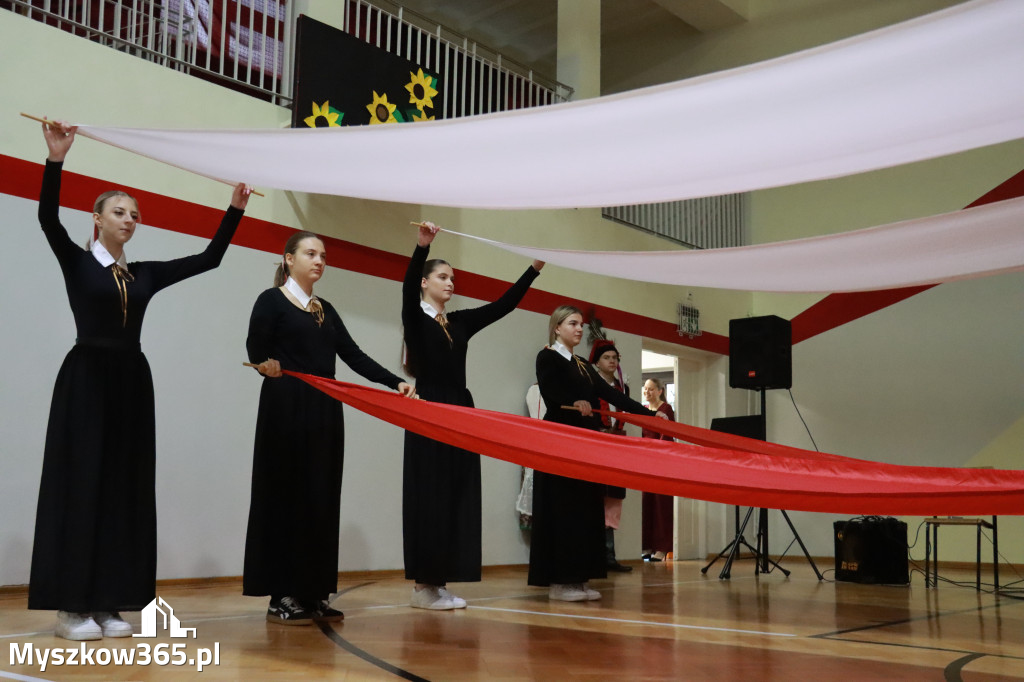 Fotorelacja I: Odsłonięcie Pomnika i Jubileusz ZS w Żarkach