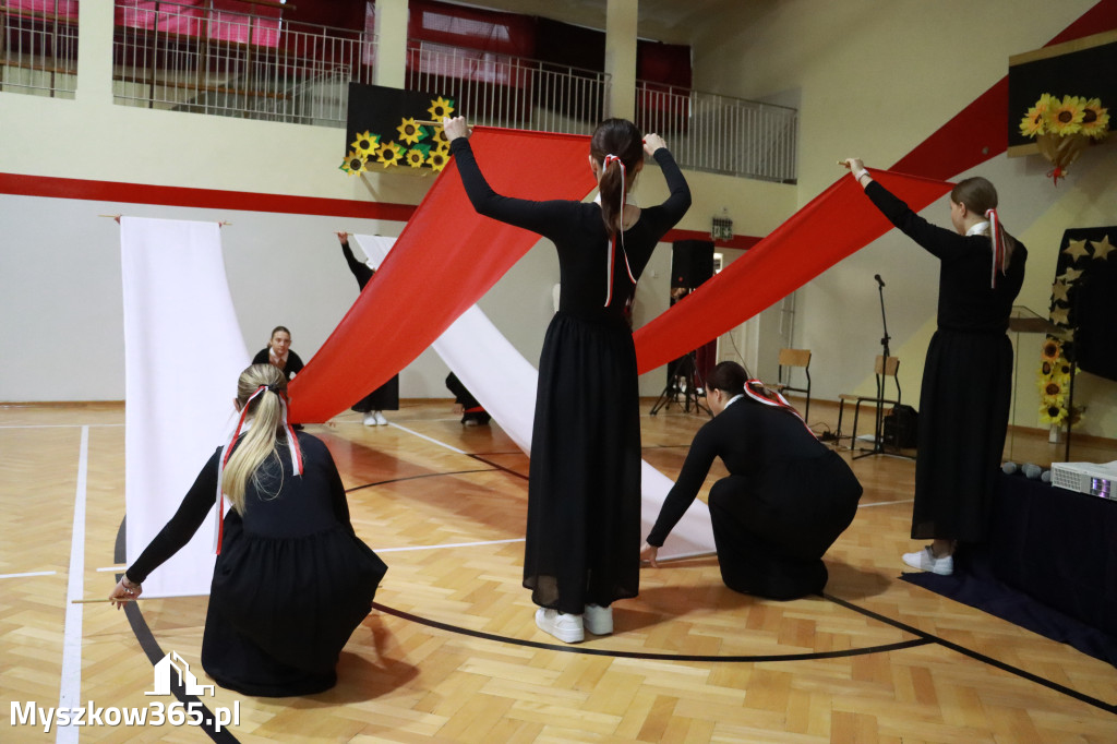 Fotorelacja I: Odsłonięcie Pomnika i Jubileusz ZS w Żarkach