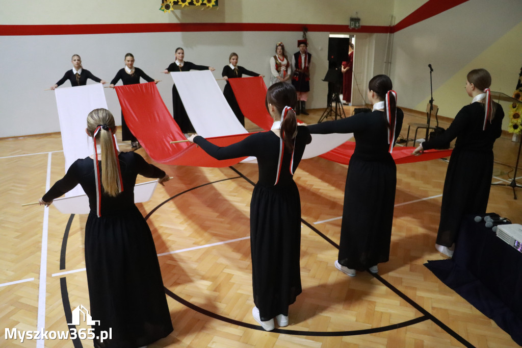 Fotorelacja I: Odsłonięcie Pomnika i Jubileusz ZS w Żarkach
