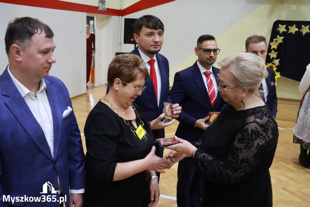 Fotorelacja I: Odsłonięcie Pomnika i Jubileusz ZS w Żarkach