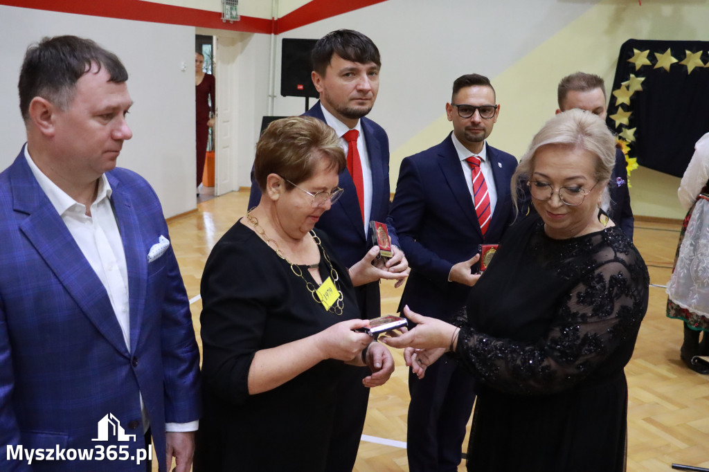 Fotorelacja I: Odsłonięcie Pomnika i Jubileusz ZS w Żarkach