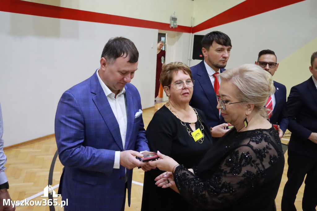 Fotorelacja I: Odsłonięcie Pomnika i Jubileusz ZS w Żarkach