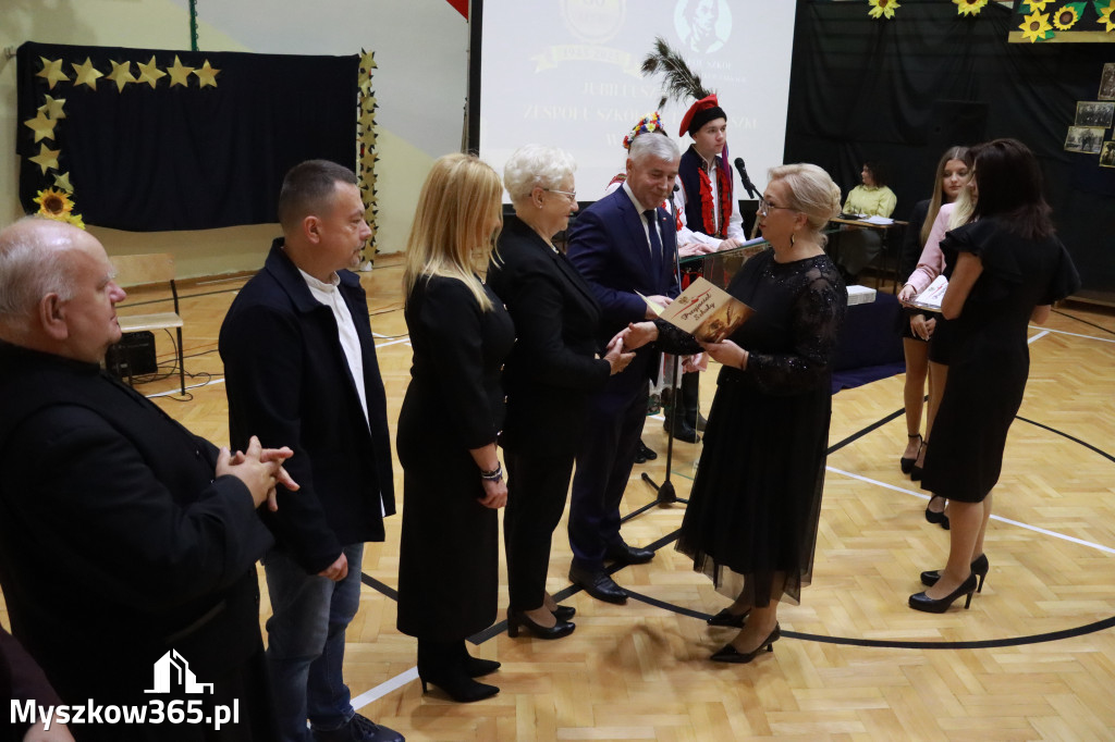 Fotorelacja I: Odsłonięcie Pomnika i Jubileusz ZS w Żarkach