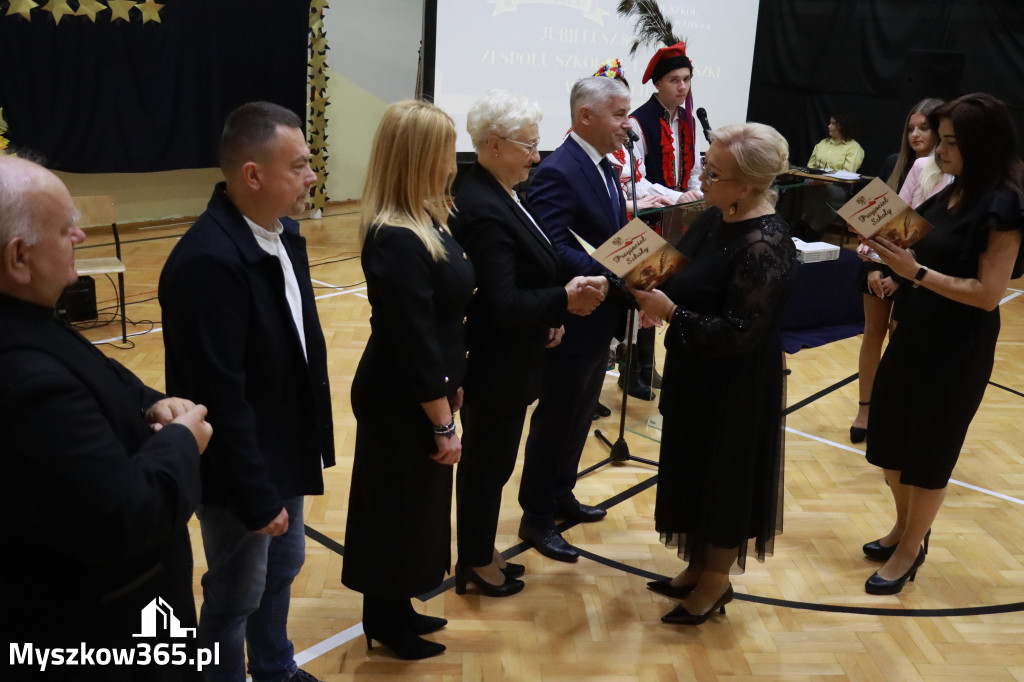 Fotorelacja I: Odsłonięcie Pomnika i Jubileusz ZS w Żarkach