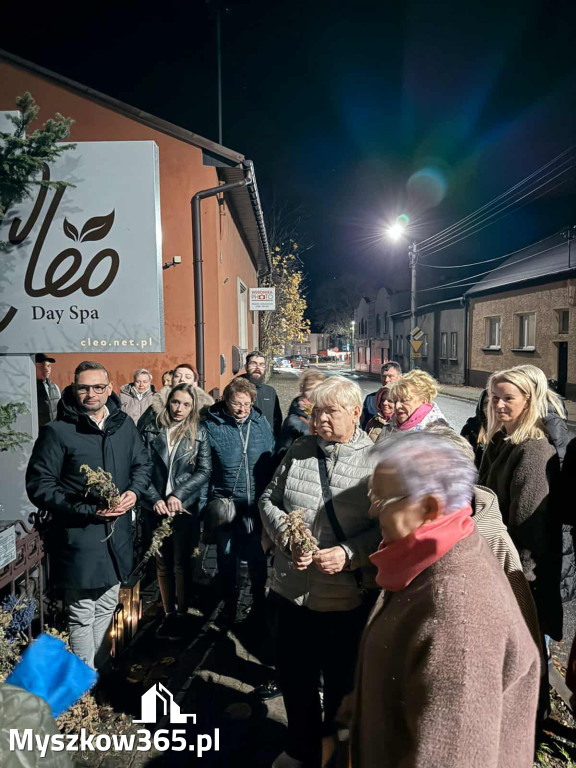 Latarnik i Zielarka na Szlaku Tradycji w Żarkach.