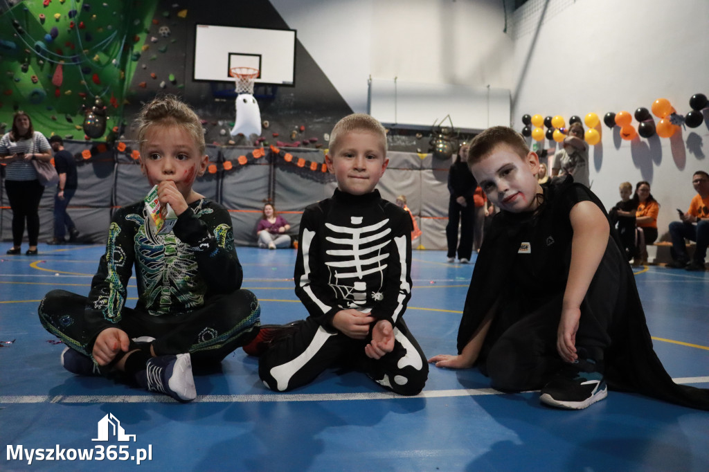Fotorelacja: Dynia Party w MOSiR Myszków!