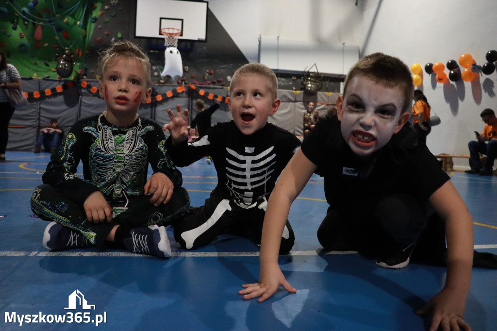 Fotorelacja: Dynia Party w MOSiR Myszków!